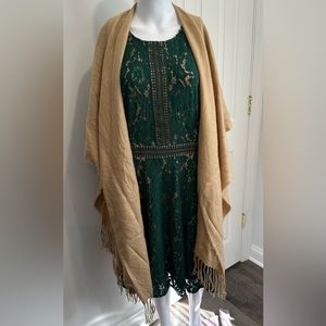 Forever 21 Camel Tan Women’s Shawl Size M/L